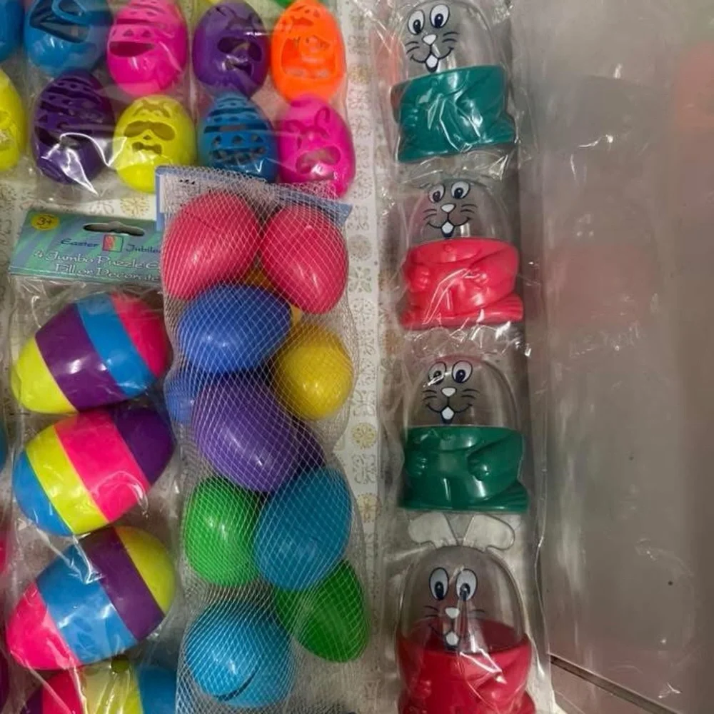 Colorful Easter Egg Set - Picture 3 of 10